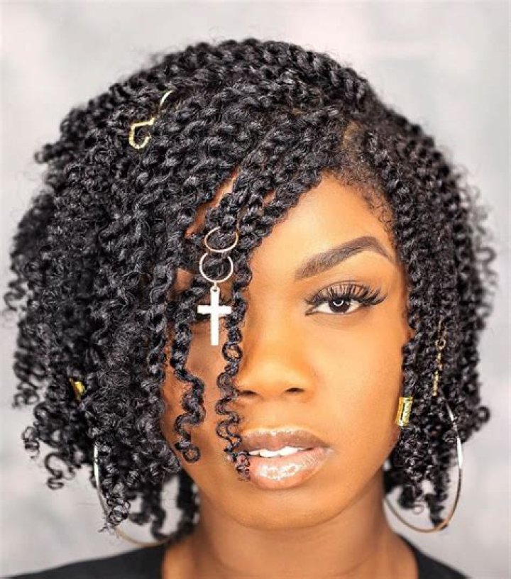 Unraveling the Beauty of 2 Strand Twist Hairstyles