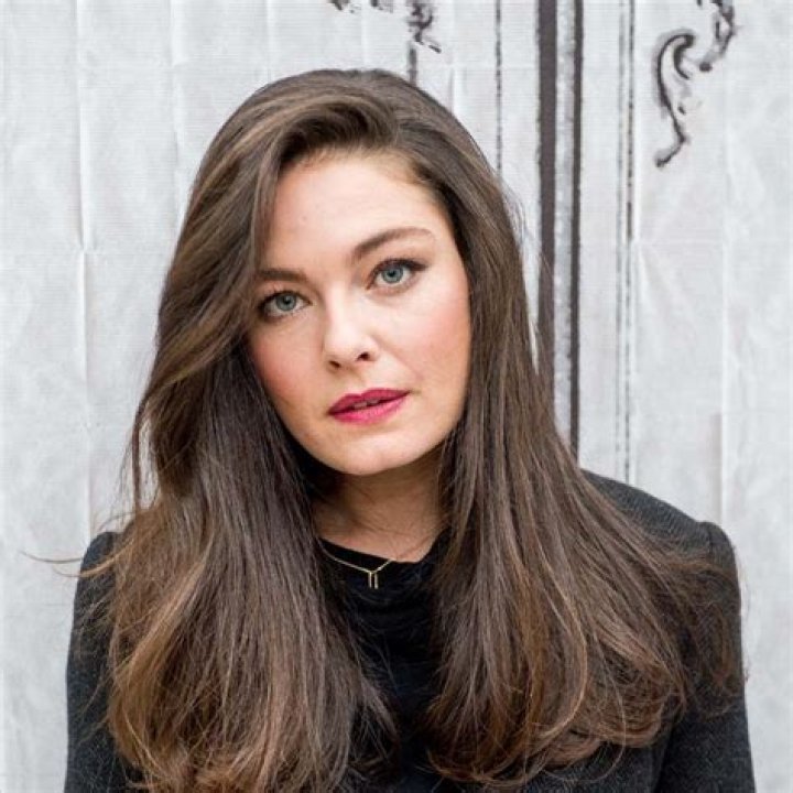 Unveiling Alexa Davalos Body Measurements: A Comprehensive Insight