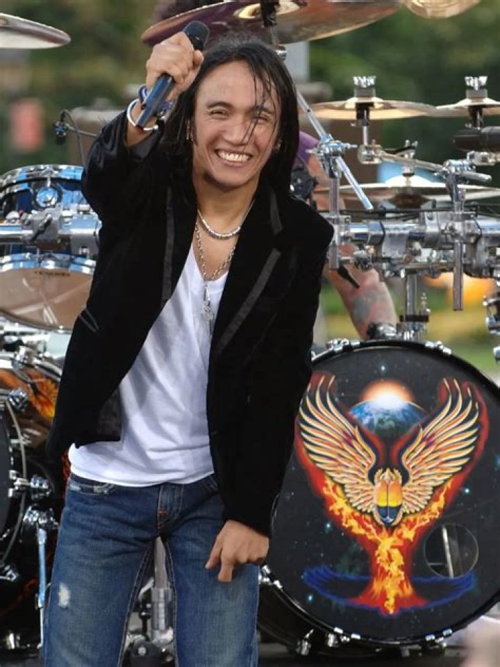 Arnel Pineda Net Worth 2023: A Deep Dive into the Journey of a Rock Icon