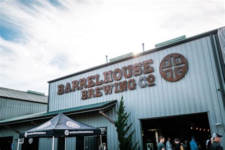 Discovering the Unique Flavors of Barrelhouse Brewing