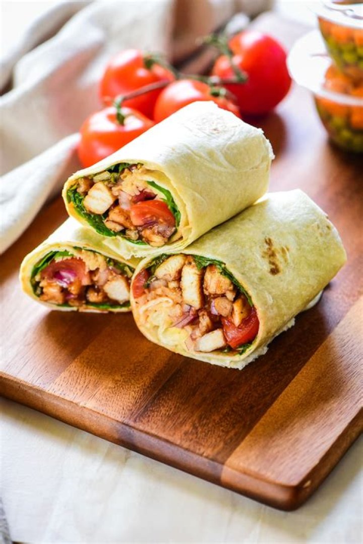 Deliciously Wrapped: The Ultimate BBQ Chicken Wrap Experience