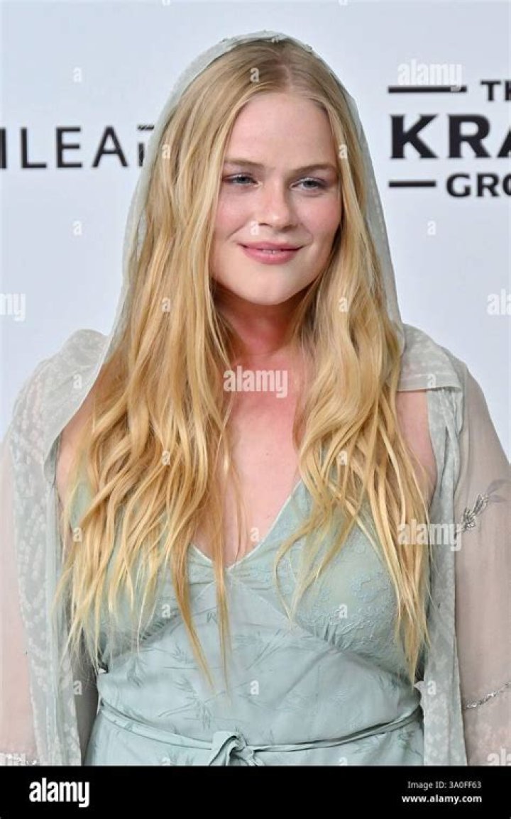 Belle Kingston Aykroyd: The Life and Legacy of a Rising Star