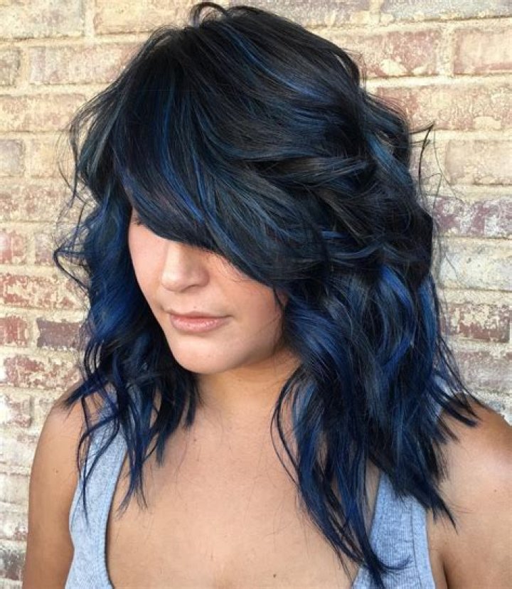 Black with Blue Hairstyles: A Trendy Fusion of Elegance and Boldness