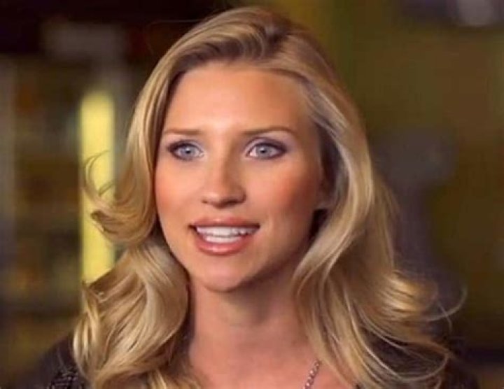 Brittany Sonnen: The Rising Star of Digital Marketing