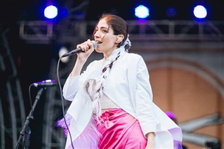 Caroline Polachek Wiki: A Comprehensive Insight into the Life and Career of the Visionary Artist