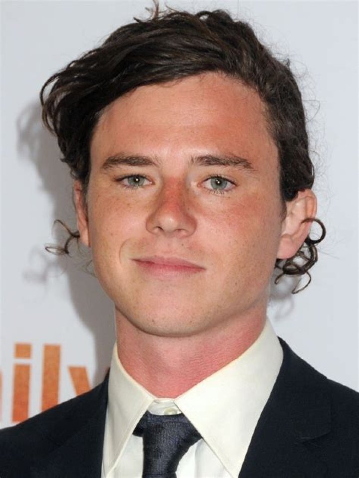 Exploring the Life and Career of Charlie McDermott: A Rising Star in Hollywood