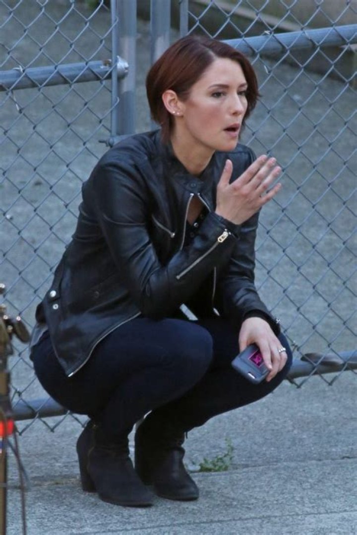 Chyler Leigh Smoking: Unveiling the Truth Behind the Speculation