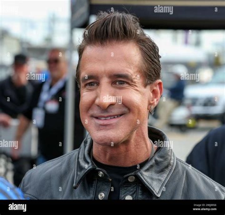 The Definitive Guide to Creed's Lead Singer