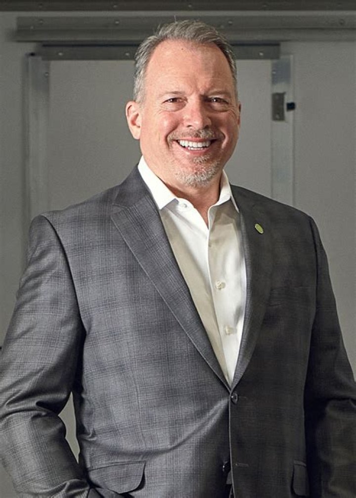 Get to Know Daryl Adams | The NFL Linebacker's Journey