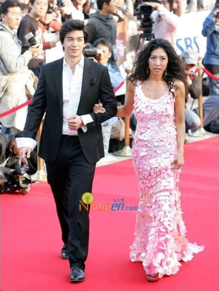 Real Life Status of Dennis Oh: Uncovering the Truth About His Marital Life