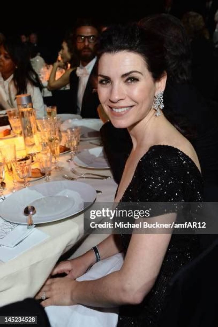 Does Julianna Margulies Smoke? Unveiling the Truth Behind the Question