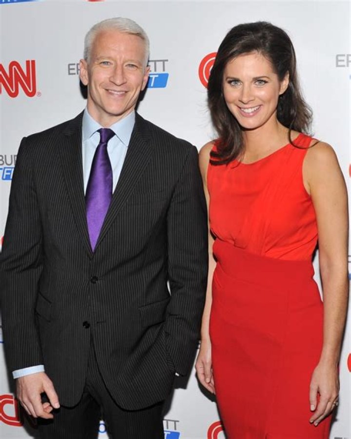 Erin Burnett Net Worth: Unveiling the Wealth of a Renowned News Anchor