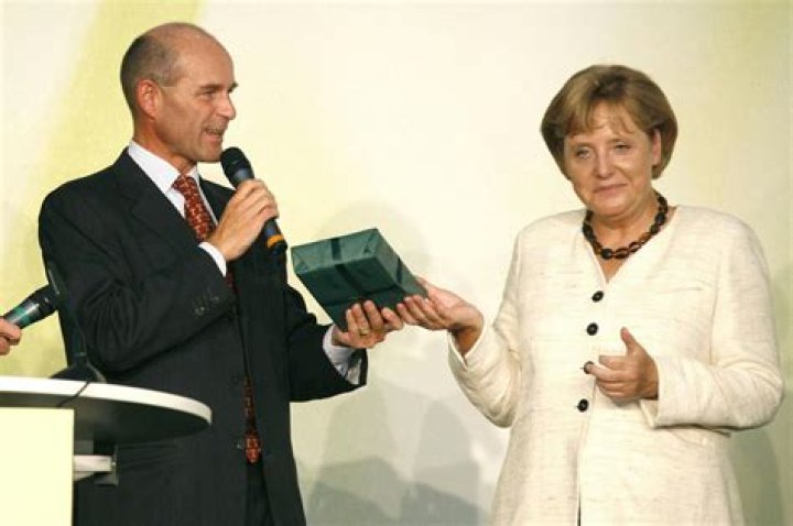 Erivan Haub Net Worth: The Legacy of a German Business Magnate