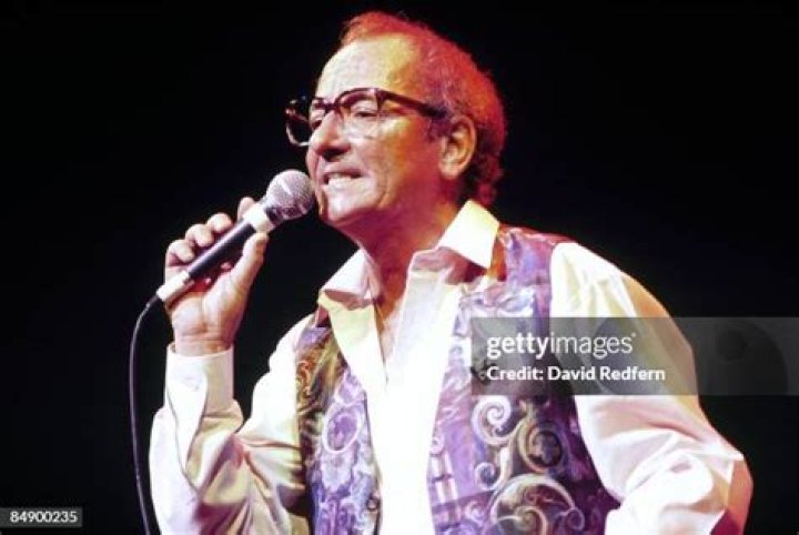 Freddie Garrity Net Worth: A Glimpse Into the Life and Legacy of a 1960s Pop Star