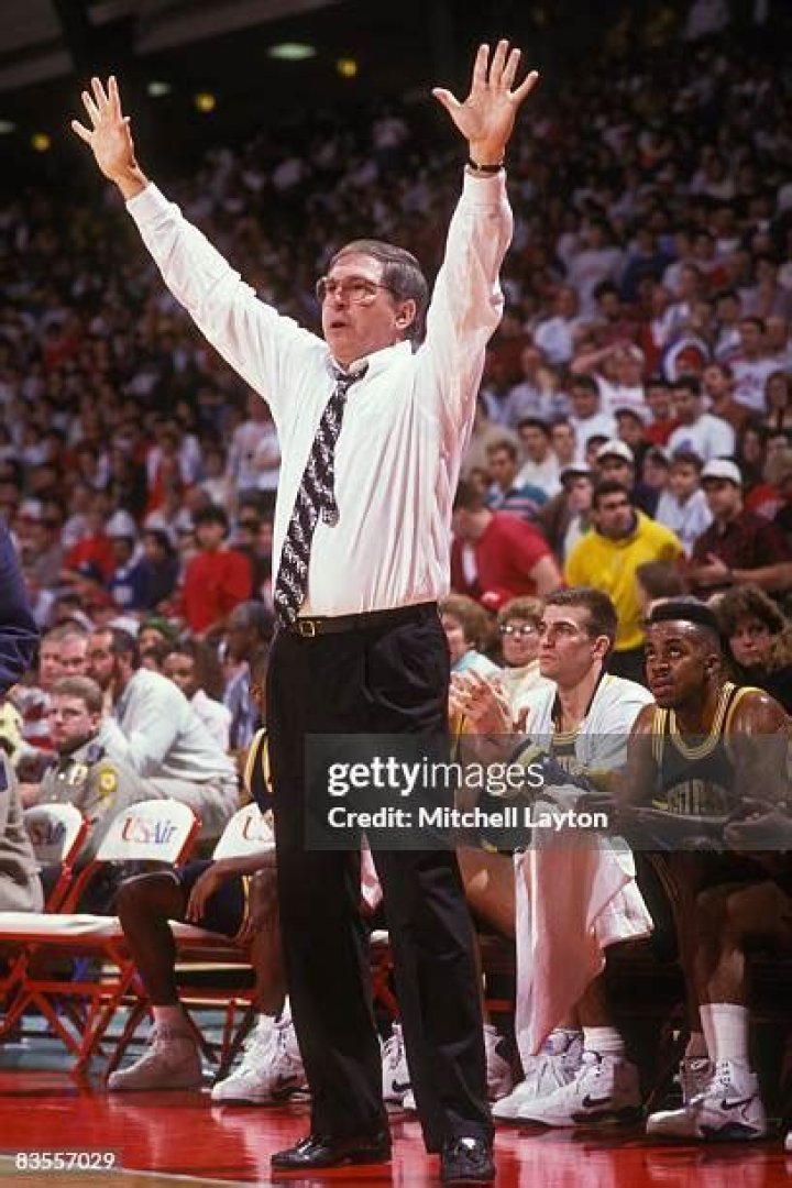 Insightful Narrative: Gale Catlett's Basketball Legacy