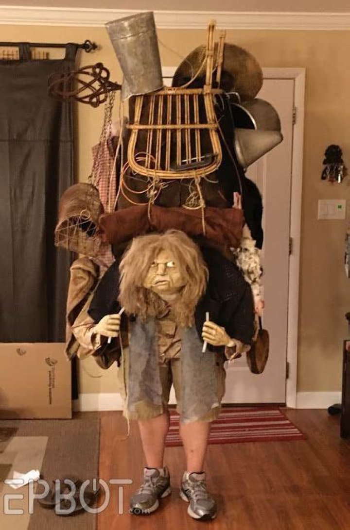 Exploring the Enigma of the Garbage Lady Labyrinth