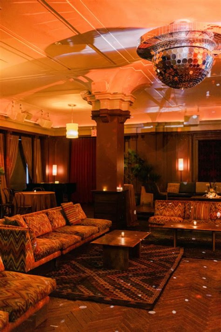 Exploring the Enchanting Georgia Room: A Journey Through Time and Culture