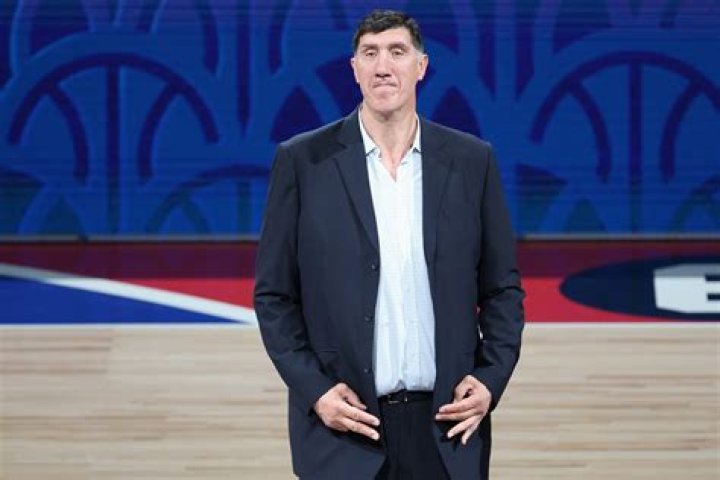 Gheorghe Muresan Net Worth: A Deep Dive Into the Life and Wealth of the NBA Legend