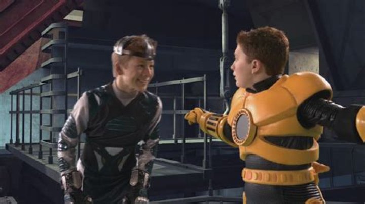 Glen Powell: The Rise of a Star in Spy Kids 3