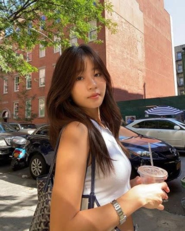 Hj Evelyn Net Worth: A Comprehensive Insight into Wealth and Success