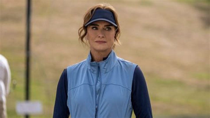 Hollywood Life: A Deep Dive into the Glamorous World of Tinseltown