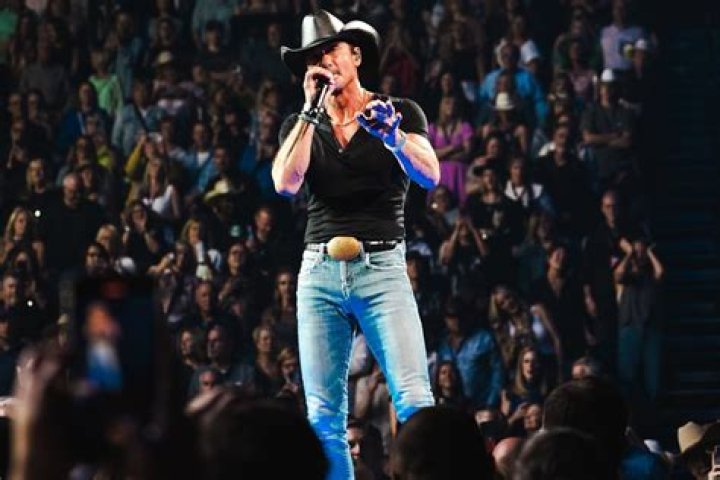 Tim McGraw Concert Earnings: How Much Does Tim McGraw Make Per Concert?