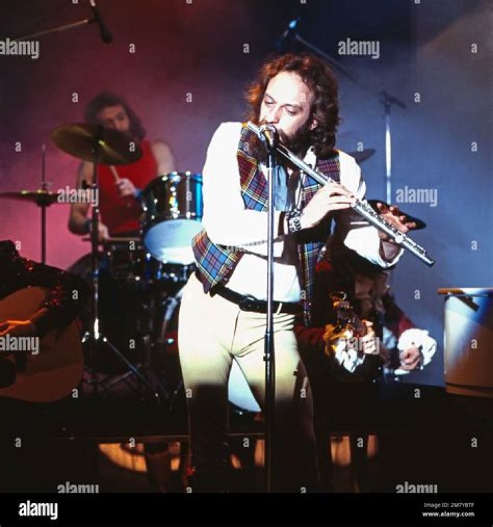 Unveiling Ian Anderson's Wealth: The Net Worth of the Jethro Tull Legend