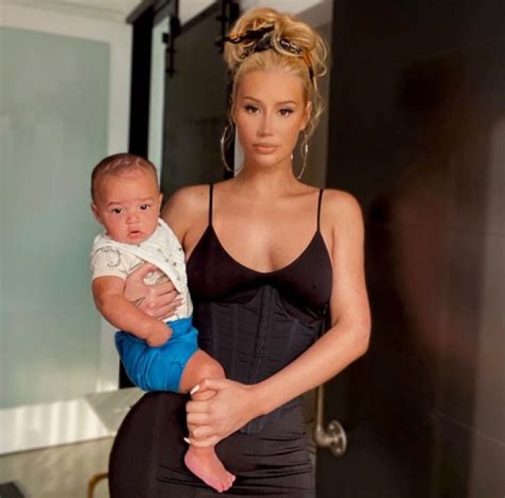 Iggy Azalea's Baby Daddy: Unveiling the Story Behind Her Journey into Motherhood