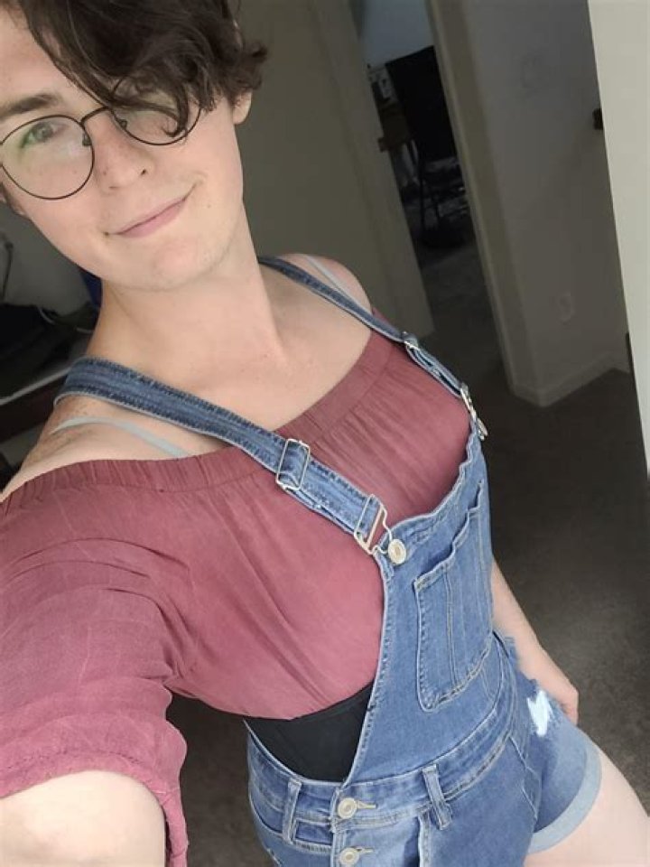 Is Jennylate a Transgender? The Truth Revealed