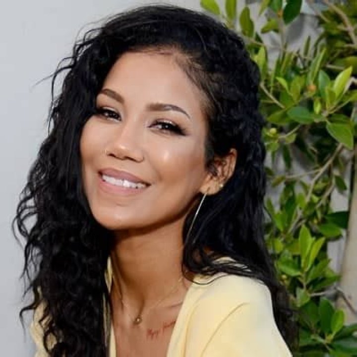 Jhene Aiko Bio: A Deep Dive into the Life and Career of the Songstress