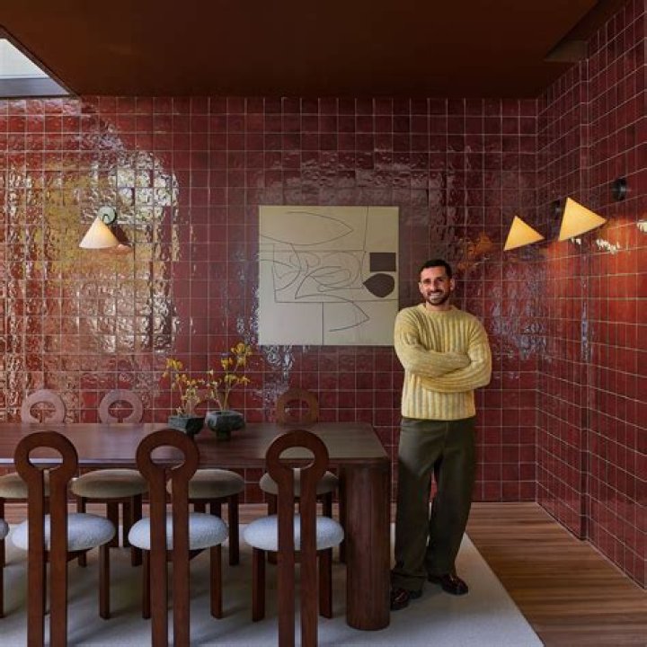 Justin Mohanad: The Ultimate Guide to an Amazing Personality