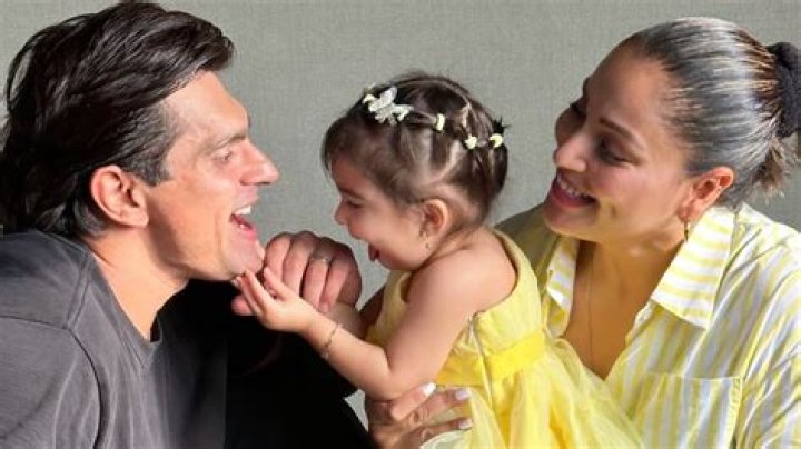 The Enigmatic Karan Singh Grover: A Charismatic Actor and Style Icon