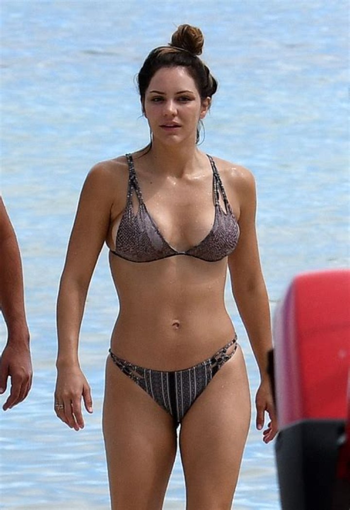 Katharine McPhee Bikini: A Glimpse into the Star's Beach Fashion