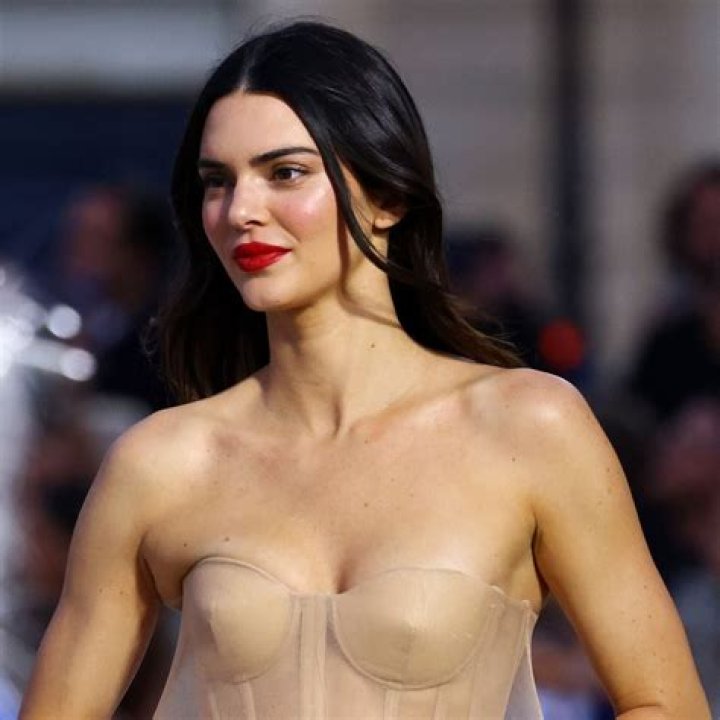 Kendall Jenner Nude: The Evolution of a Supermodel’s Bold Choices