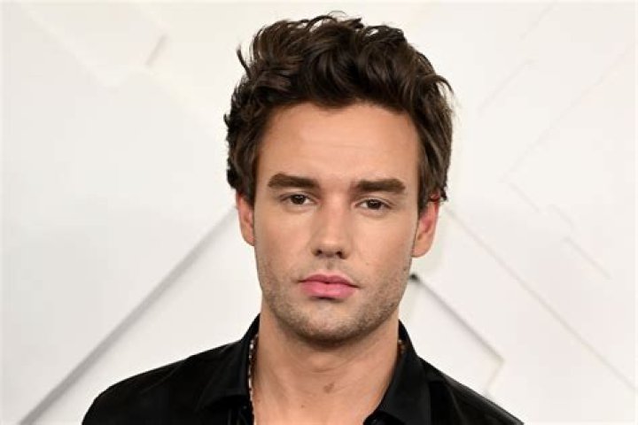 Liam Paybe: The Rising Star in the Music Industry