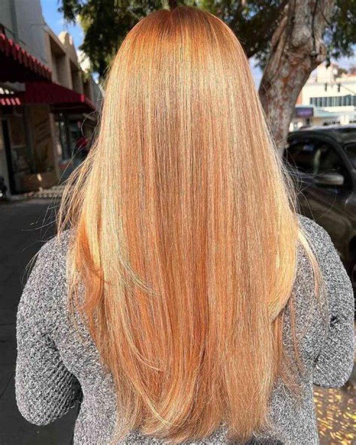 The Alluring Charm of Light Strawberry Blonde Hair: A Comprehensive Guide