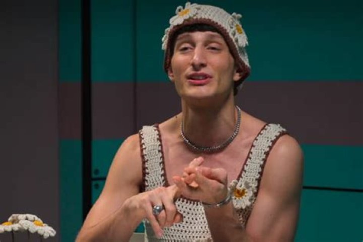 Mastering the Art of Survival: Lorenzo Squid Game