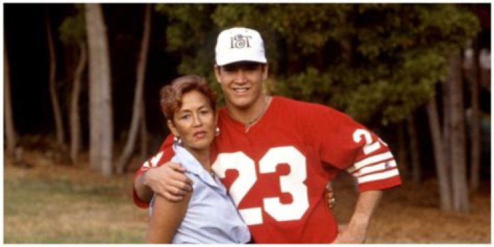 Mark Paul Gosselaar's Mom: A Tribute to the Influential Woman Behind the Actor