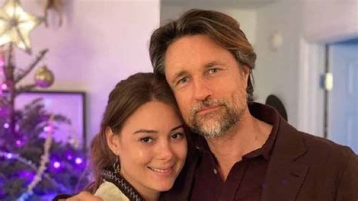 Exploring the Life and Love of Martin Henderson: A Comprehensive Insight