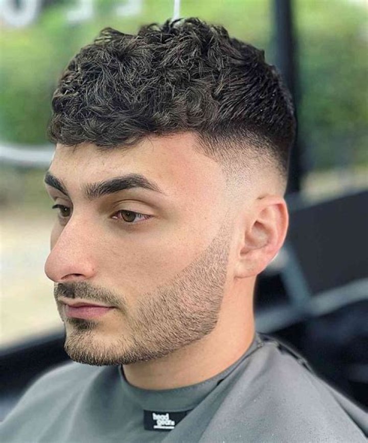 Ultimate Guide to Mid Taper Textured Fringe: Styles, Tips, and More