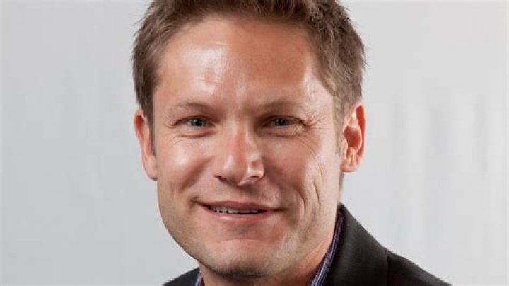 Meet Mike Dinsdale: The Expert on [Topic Related to Mike Dinsdale]