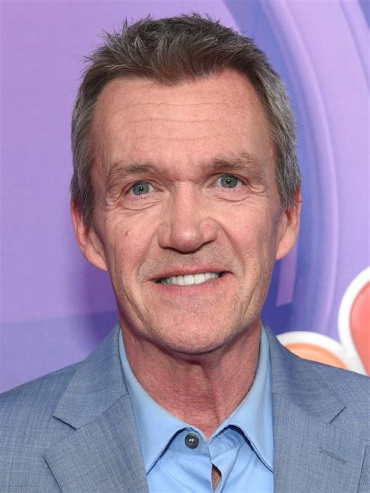 The Incredible Journey of Neil Flynn: From Improv to Iconic Roles