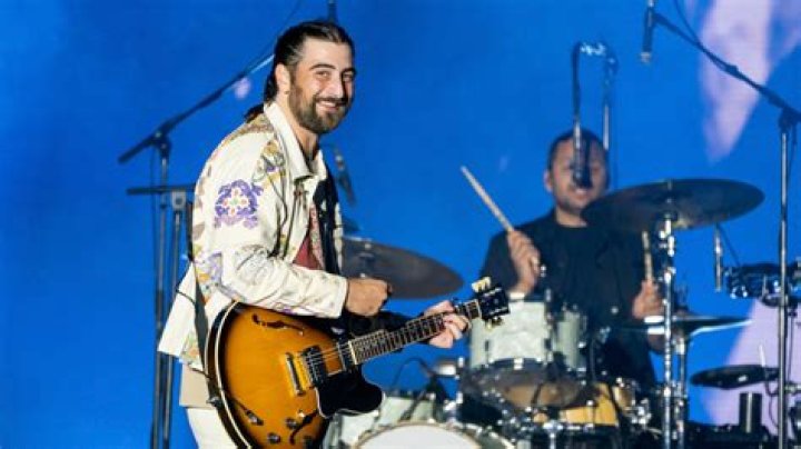 Noah Kahan: The Melodic Journey Through Colorado