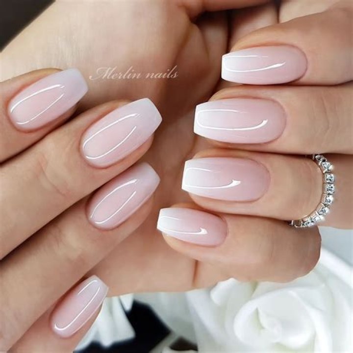 Stunning Ombre Nail Designs: A Comprehensive Guide to Your Next Manicure