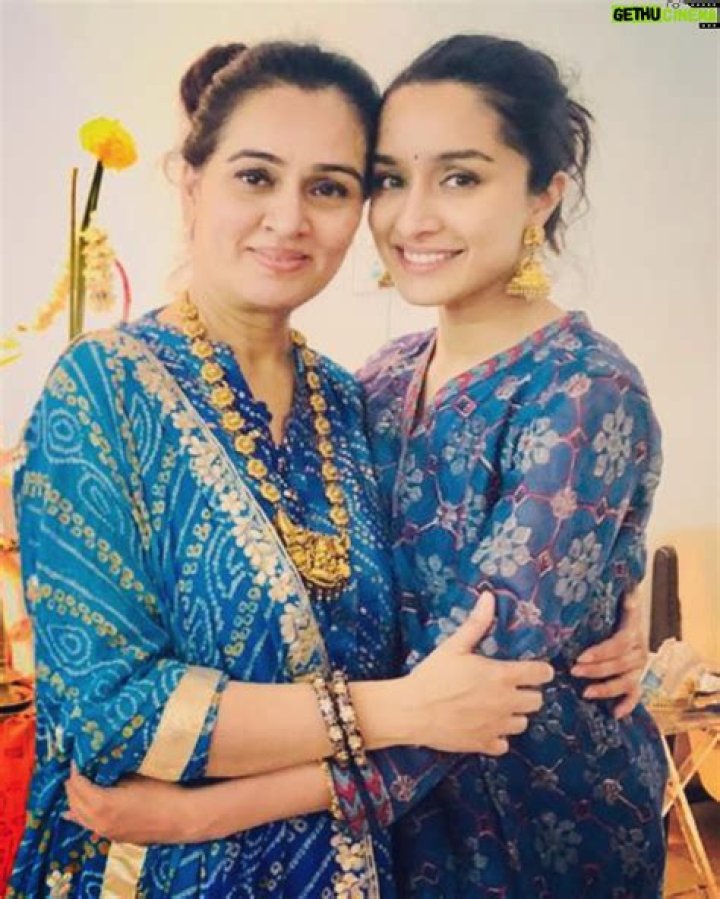 Padmini Kolhapure: A Journey Through the Life of a Bollywood Icon