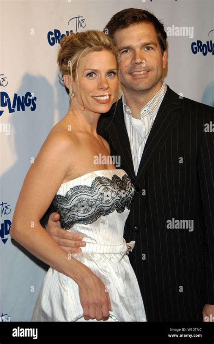 Paul Young and Cheryl Hines: An Unforgettable On-Screen Chemistry