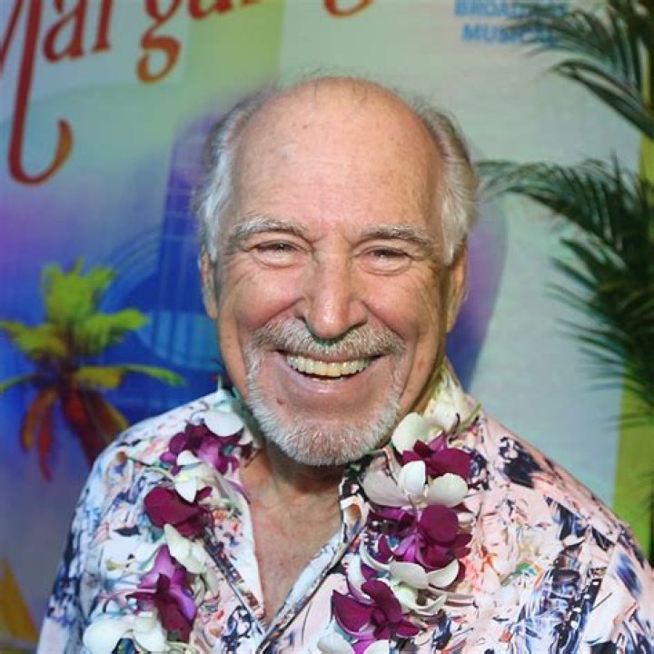 Discover the Charismatic World of Jimmy Buffett through Pictures