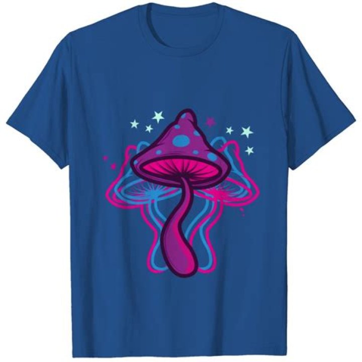 Psychedelic Mushrooms: The Perfect T-Shirt for Your Hippy Wardrobe