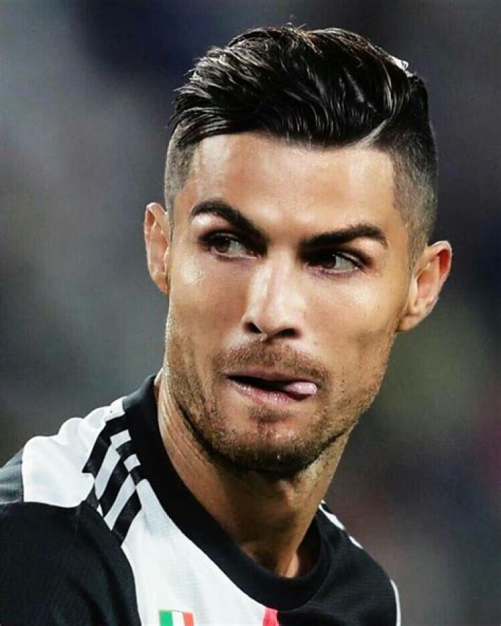 Exploring Ronaldo's Iconic 2019 Hairstyle: A Trendsetting Evolution