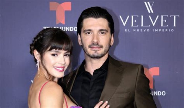 Samantha Siqueiros Relationships: A Deep Dive into Her Life and Connections